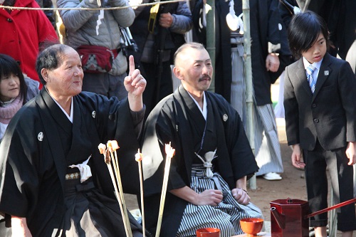 なぜかひげのない当番さん
