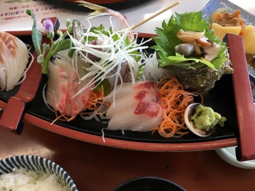 房総フラワーラインに行ったら鮮魚料理をぜひ堪能! 網元直営の「だいぼ」で海の幸をいただきました