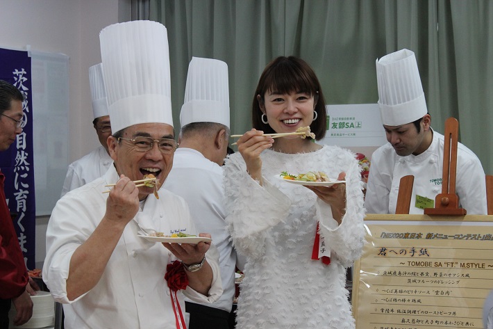 審査委員川瀬良子さん