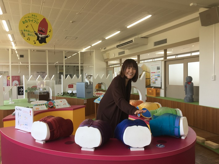 おいもを食べるとおならがくさくないって本当?などを学びおならパーカッションでおなライブ!