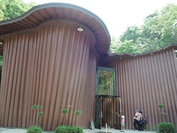 トーベ・ヤンソンあけぼの子どもの森公園の森の家