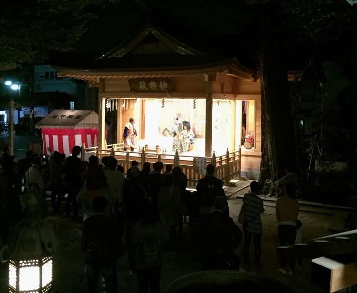 松戸神社の神秘 神楽の舞