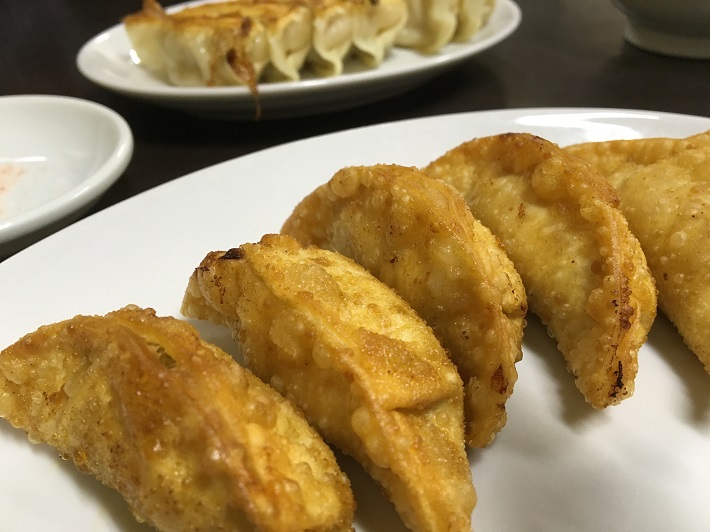 宇都宮餃子の老舗「香蘭」の揚餃子