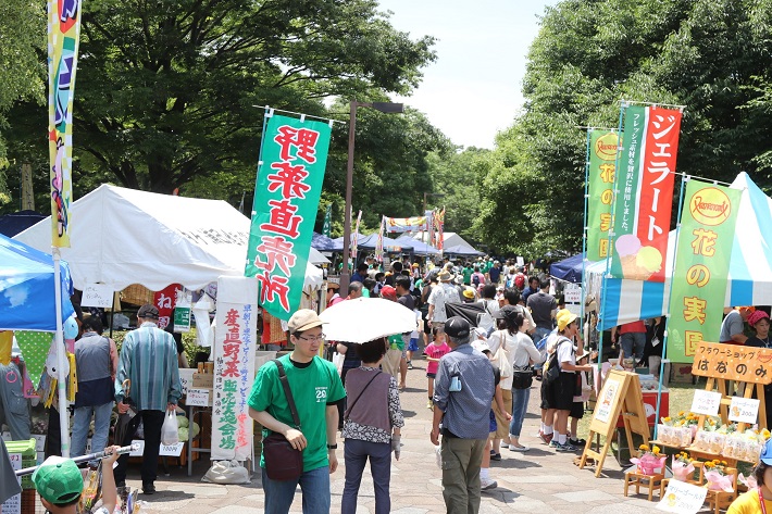 谷津干潟の日フェスタ模擬店写真(昨年の様子)