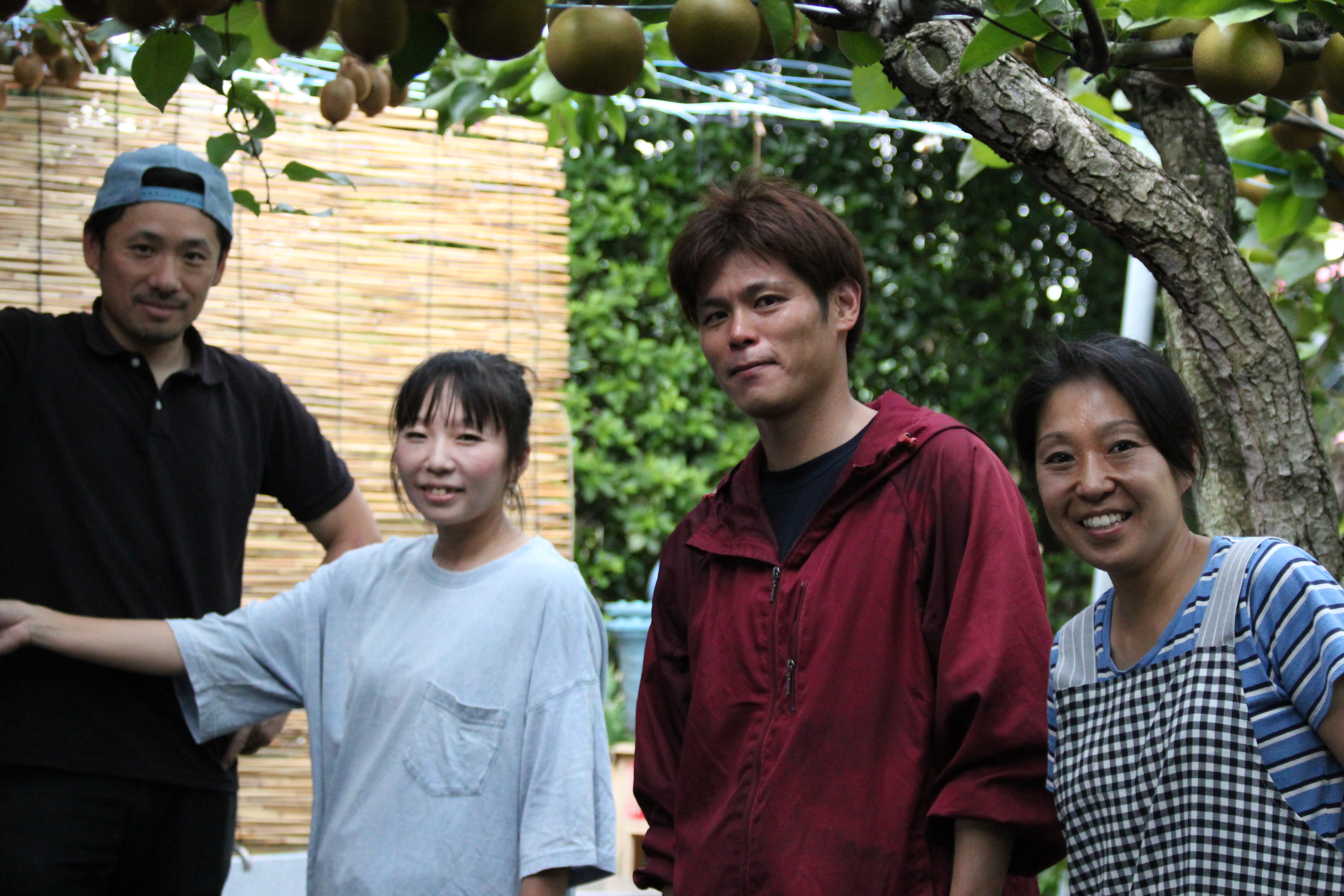 千葉県松戸市「初清園」のオーナー小川さん夫妻といちごやさんのカフェテラスひらおかオーナー夫妻