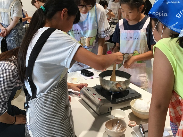 食べられる宝石「琥珀糖」の作り方