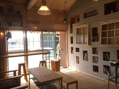ベーグル専門店「1room」(西千葉)内装
