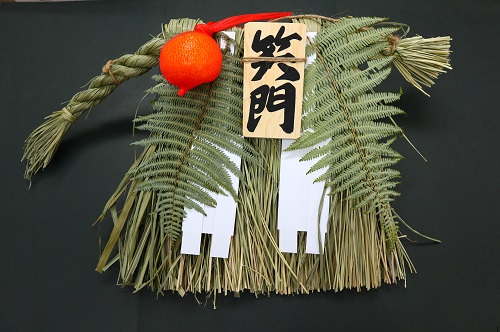 伊勢のしめ飾りは一年中飾るのが風習