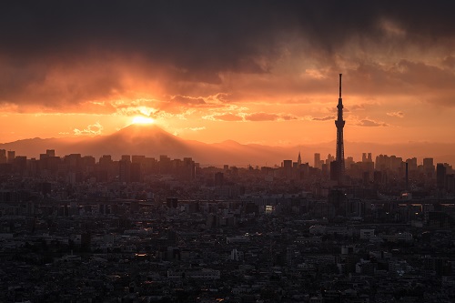 年にたった2回だけのダイヤモンド富士