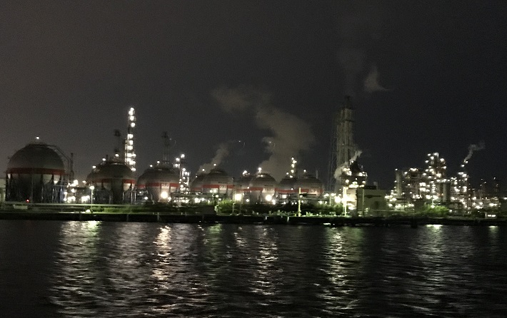 工場夜景クルーズ コスモ石油