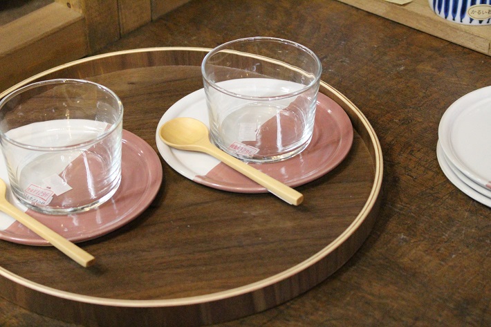 ウツワヤマワ こだわりの食器