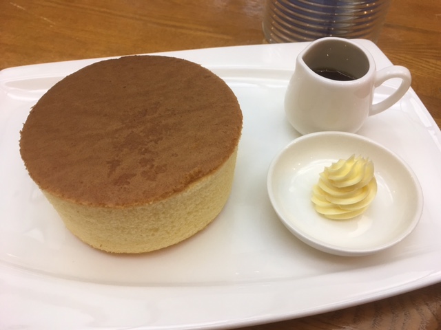 志津モダンタイムスさんホットケーキアップ画像