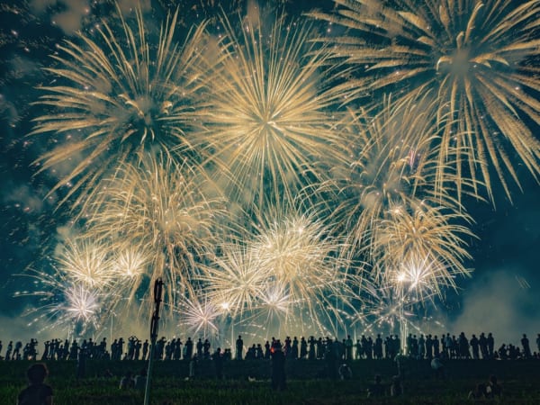 三郷市のみさとサマーフェスティバル花火大会の打ち上げ花火